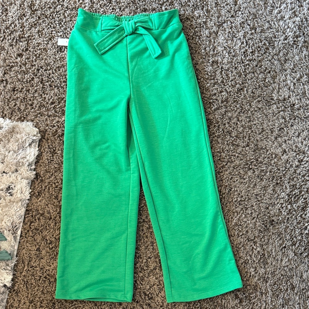 BearPaw Green Kids Casual Bottoms with Bow